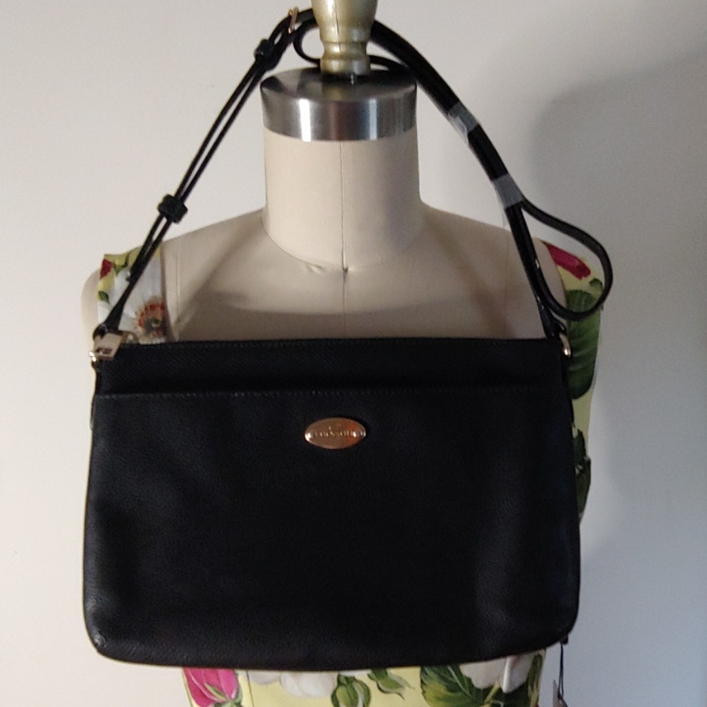 Designer Purse Possibly Used Once Or Twice